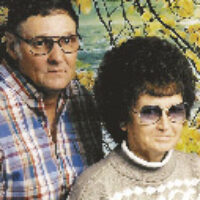 Lawrence, Glada Wade