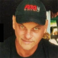 Davis, Sr., Dennis Dean