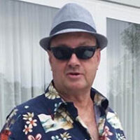 Manuel, Paul Douglas